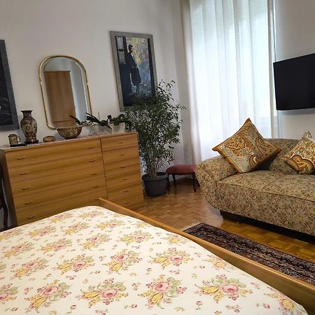 Appartamentomonika Con Parcheggio Privato - Volano Exterior foto